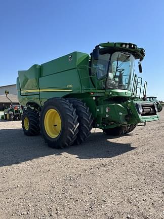 Image of John Deere S780 Primary image