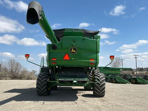 Image of John Deere S780 equipment image 3