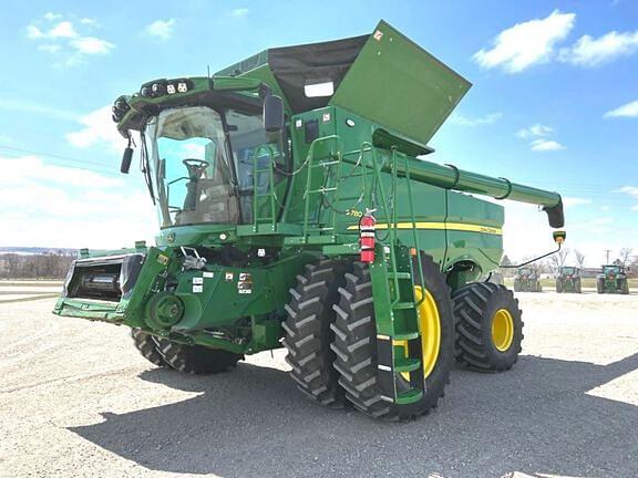 Image of John Deere S780 Primary image