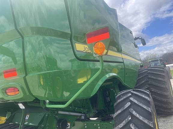 Image of John Deere S780 equipment image 3