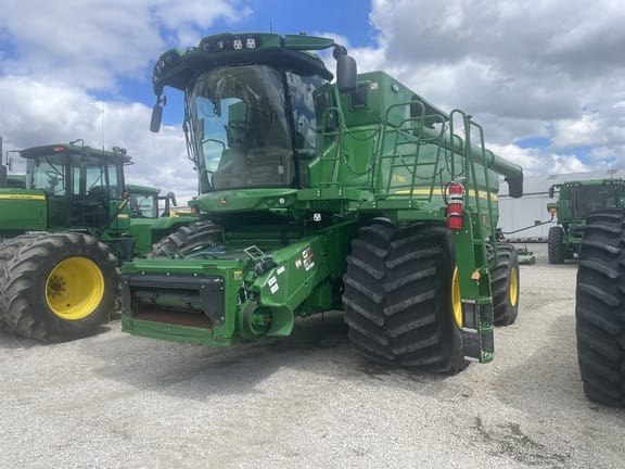 2023 John Deere S780 Equipment Image0