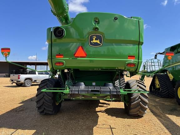 Image of John Deere S780 equipment image 3