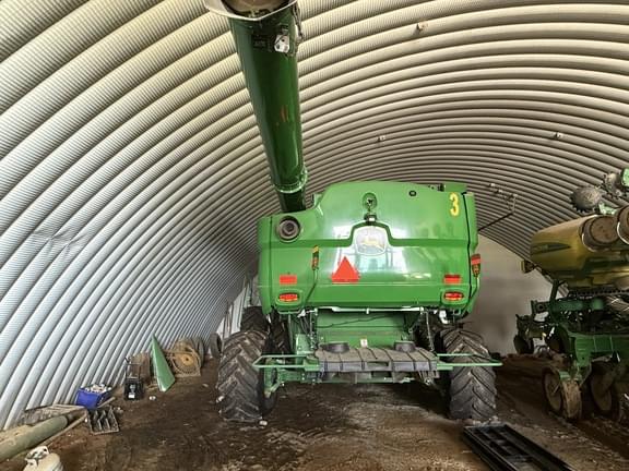 Image of John Deere S780 equipment image 4