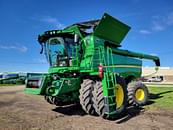 Thumbnail image John Deere S780 1