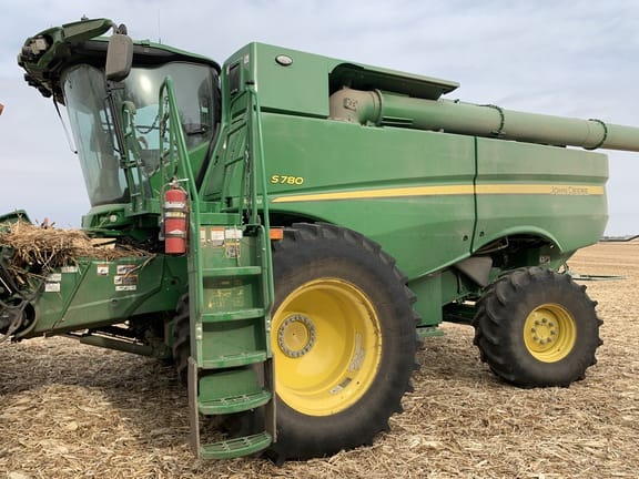 2023 John Deere S780 Equipment Image0