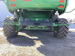 Main image John Deere S780 13