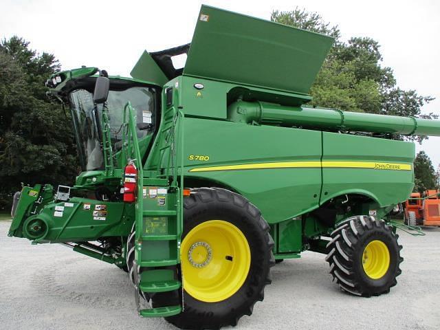 Image of John Deere S780 Primary image