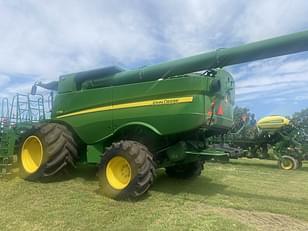 Main image John Deere S780 1