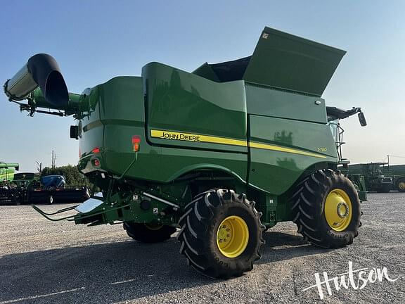 Image of John Deere S780 equipment image 2