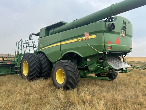 Image of John Deere S780 equipment image 3