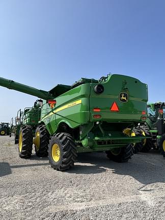 Image of John Deere S780 equipment image 4