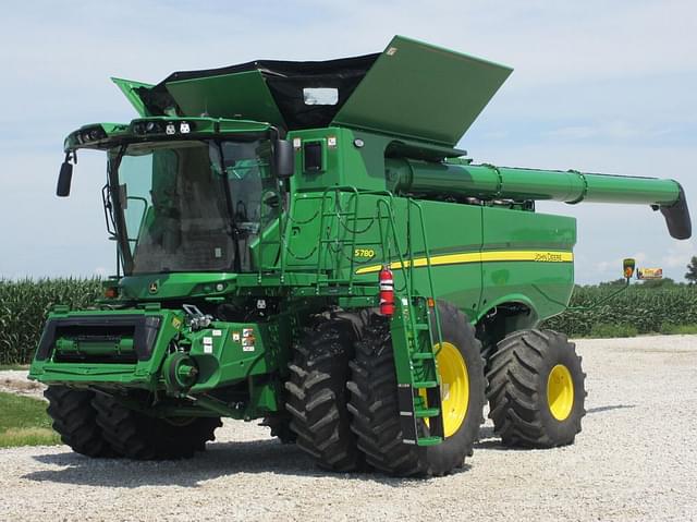 Image of John Deere S780 equipment image 3