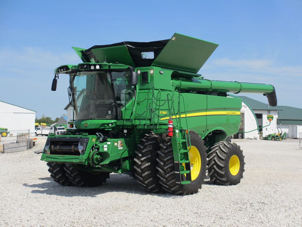 2023 John Deere S780 Equipment Image0