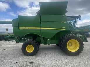 Main image John Deere S780 7