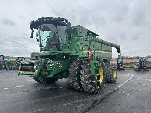 Image of John Deere S790 equipment image 3