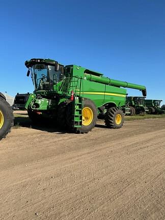 Image of John Deere S790 Primary image