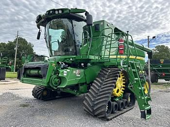 2023 John Deere S790 Equipment Image0