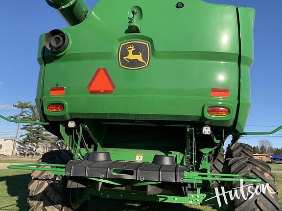 Image of John Deere S790 equipment image 3