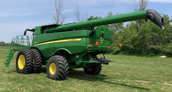 Image of John Deere S790 equipment image 4