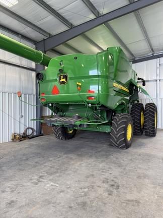 Image of John Deere S790 equipment image 2