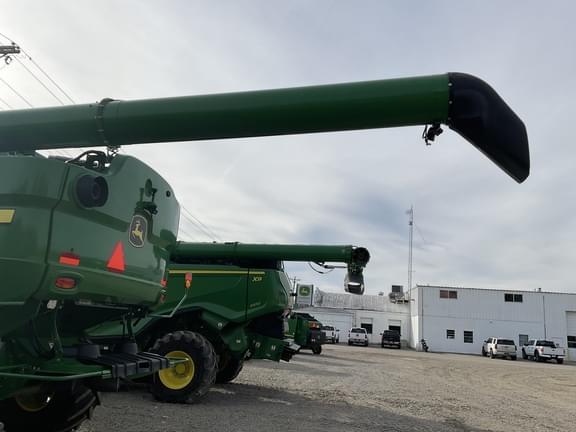 Image of John Deere S790 equipment image 2