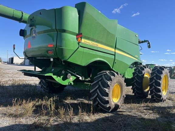 Image of John Deere S790 equipment image 2