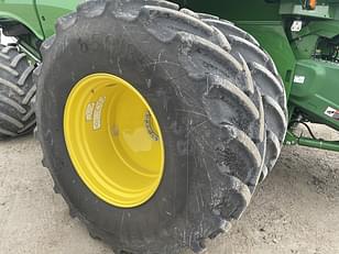 Main image John Deere S790 10