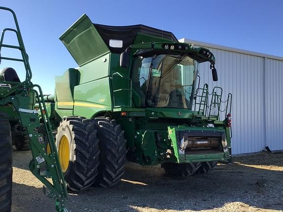 Image of John Deere S790 equipment image 1