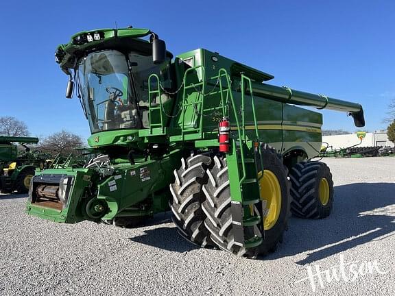 Image of John Deere S790 equipment image 1