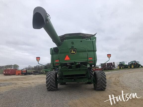 Image of John Deere S790 equipment image 2