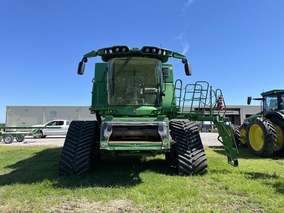 Image of John Deere S790 equipment image 1
