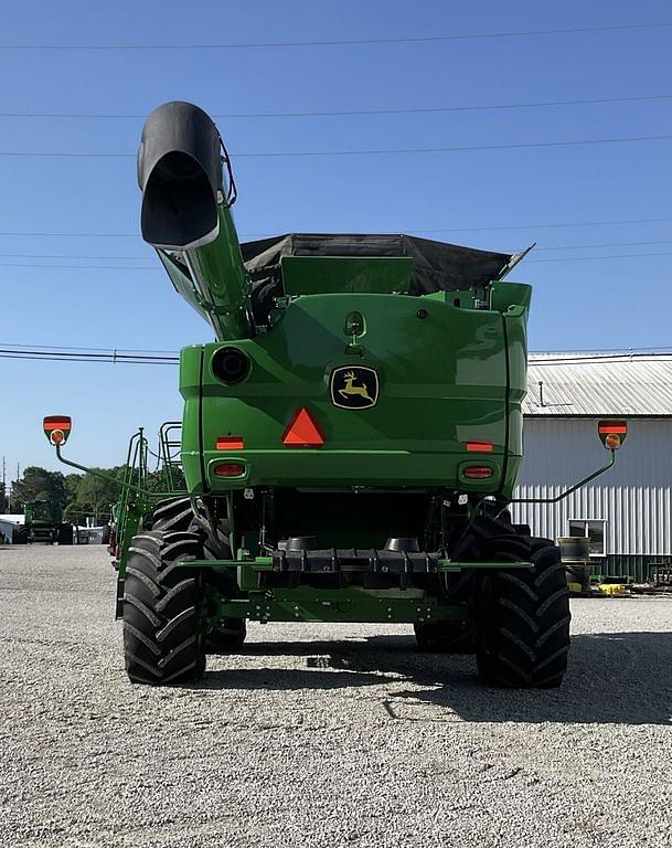 Image of John Deere S790 equipment image 3