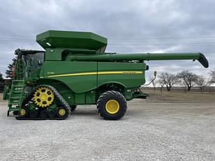 Main image John Deere S790 4