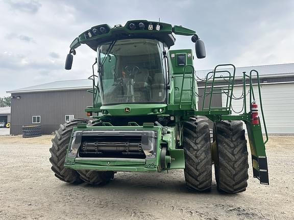 Image of John Deere S790 equipment image 4