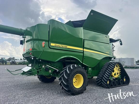Image of John Deere S790 equipment image 4