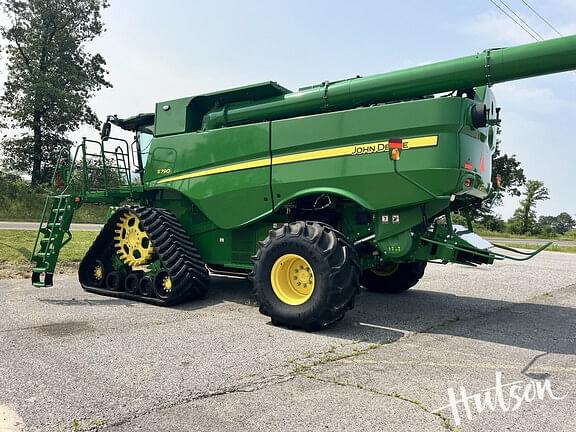 Image of John Deere S790 equipment image 3
