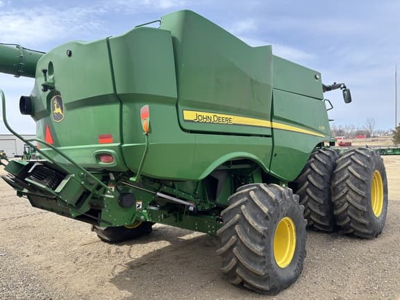 Image of John Deere S790 equipment image 2