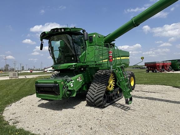 Image of John Deere S790 Primary image
