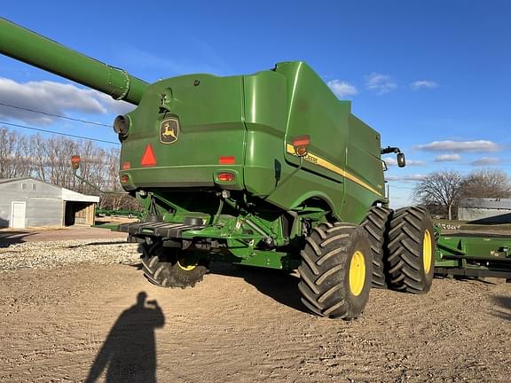 Image of John Deere S790 equipment image 3