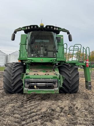 Image of John Deere S790 equipment image 2