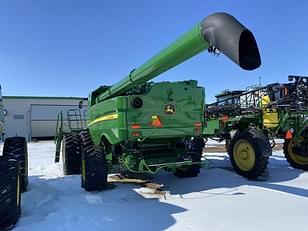 Main image John Deere S790 14