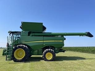 Main image John Deere S790 8