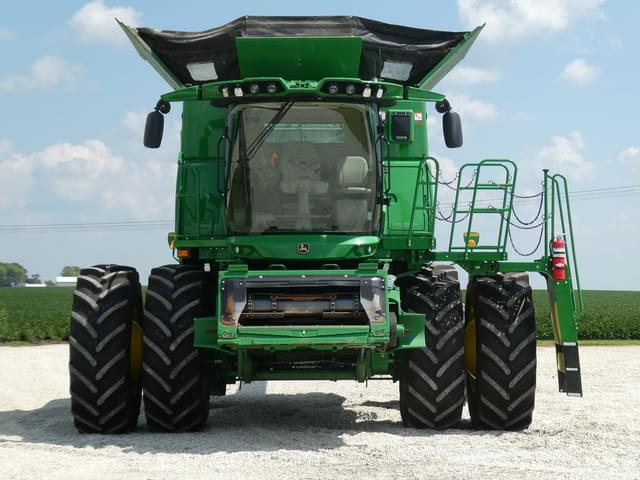 Image of John Deere S790 equipment image 2