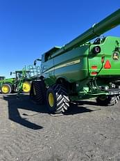 Main image John Deere S790 13