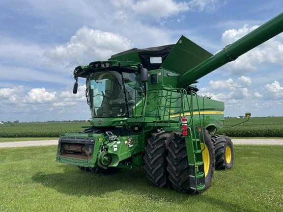 Image of John Deere S790 Primary image
