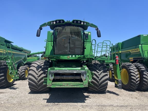 Image of John Deere S790 equipment image 3