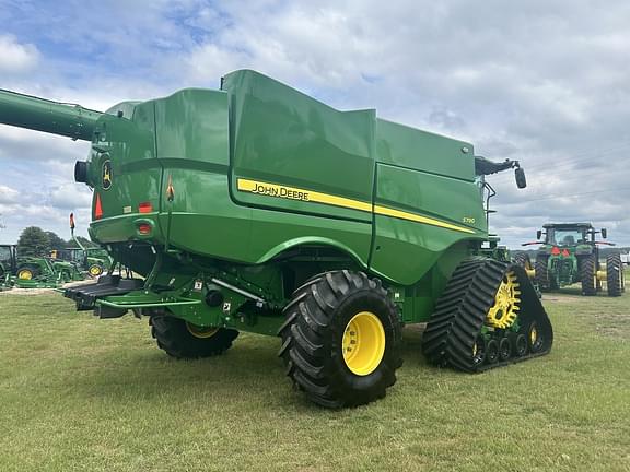 Image of John Deere S790 equipment image 3