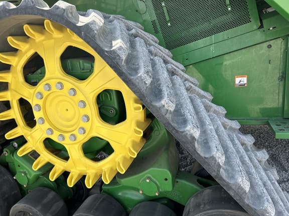 Image of John Deere S790 equipment image 3