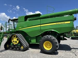 2023 John Deere S790 Image