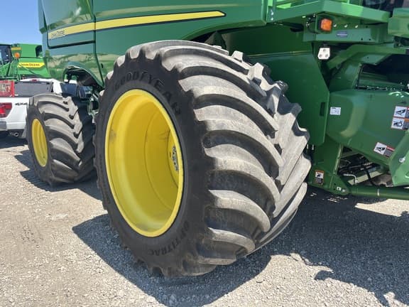 Image of John Deere S790 equipment image 3
